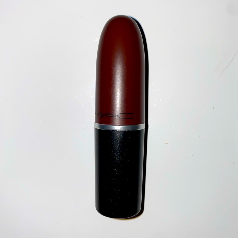 UNUSED MAC Lipstick Color: Antique Velvet
